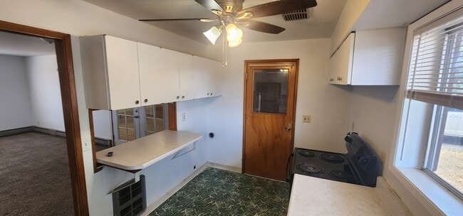 Building Photo - 309 Daley Dr