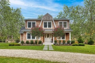 Building Photo - 1700 Cedar Dr