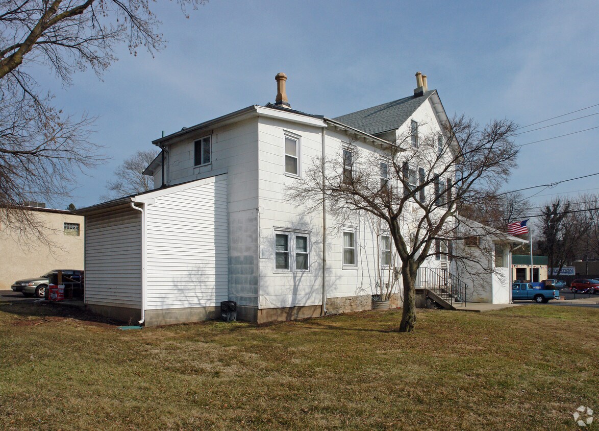 Foto del edificio - 106 North Hills Ave