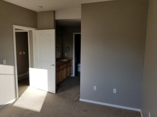 Foto del edificio - 6401 Hazel Ln SE