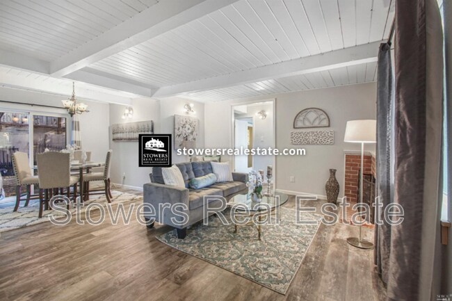 Foto del edificio - 2073 Overhill Rd