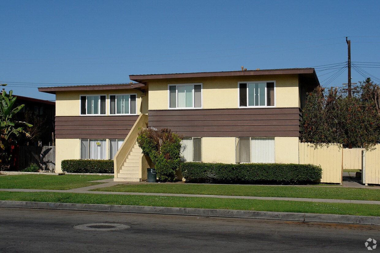 Foto del edificio - 2602 S Rosewood Ave