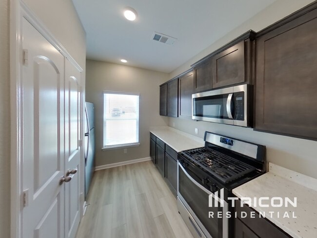 Building Photo - 1441 Palamedes Dr
