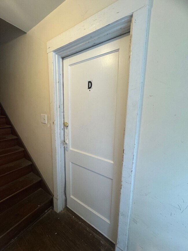 Foto del edificio - 102 Blyth Ave