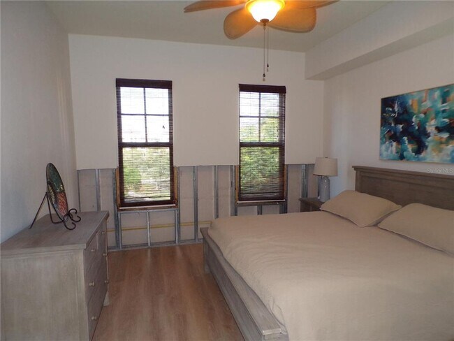 Building Photo - 94 Vivante Blvd