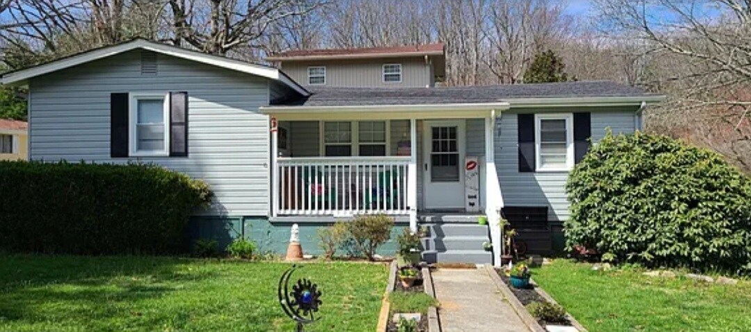 Foto principal - 3007 Wilson Ave
