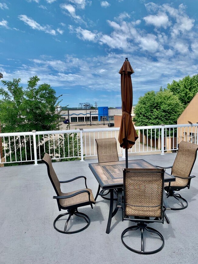 Michael Heights Apartments 420 5th Ave S La Crosse, WI