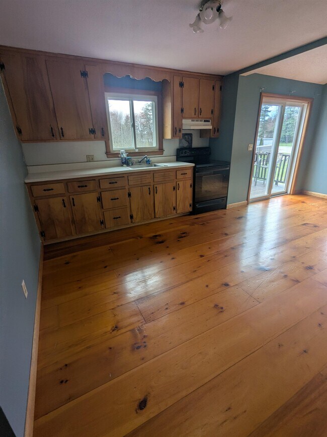 Foto del edificio - 117 Sherburne Rd