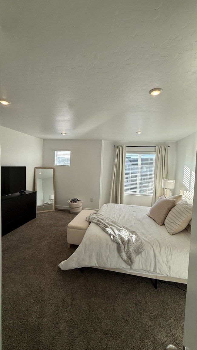 Master Bed - 436 S 1130 W