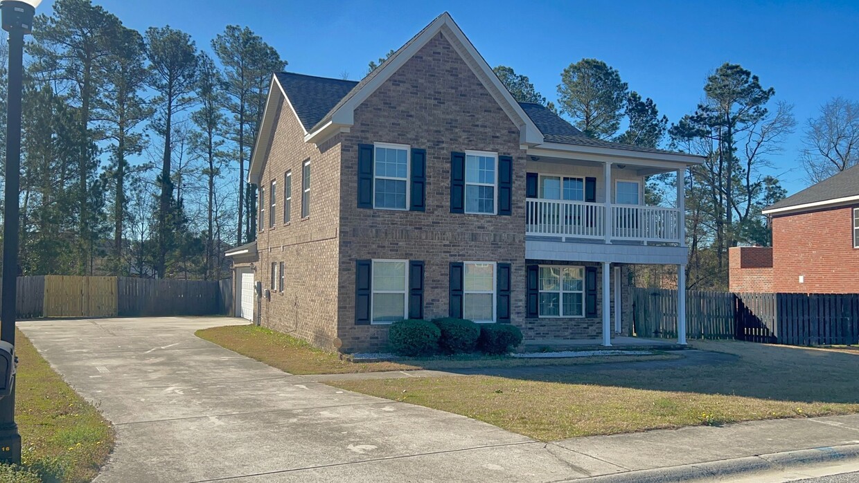 Foto principal - Large Pet Friendly Rental in Grovetown GA ...