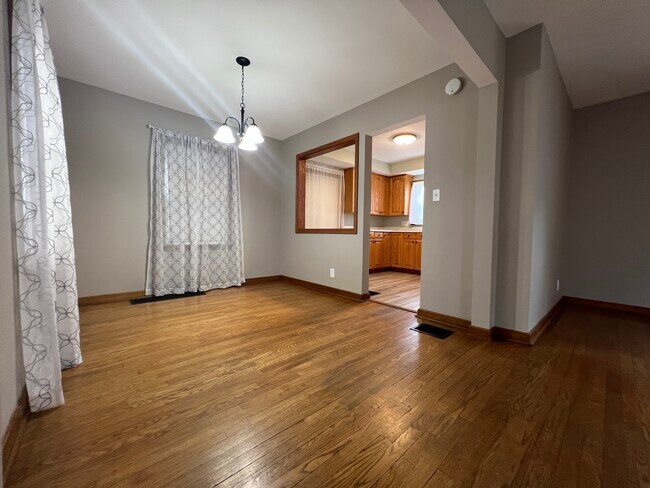 Foto del edificio - 872 Chestershire Rd