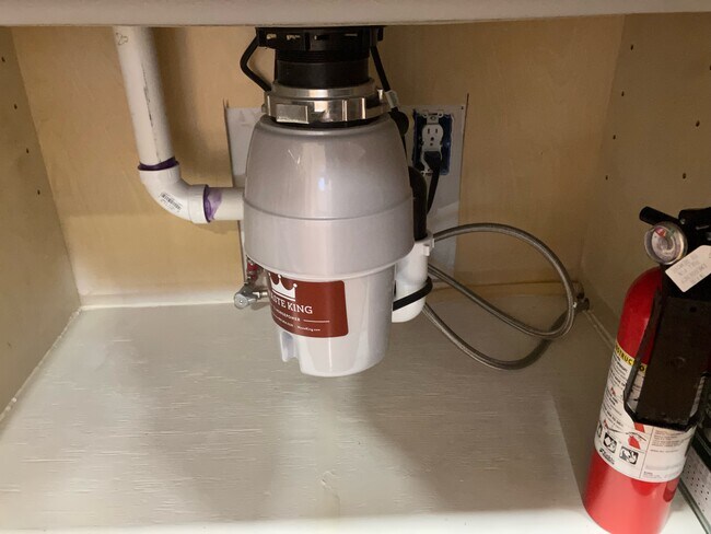 Garbage Disposal - 1202 N Oneida St