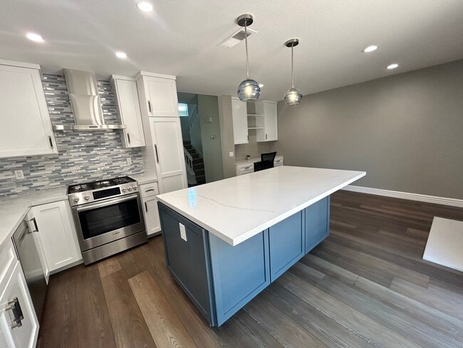 Photo - 340 Fallingstar Townhome