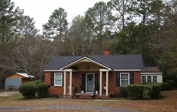 Building Photo - 928 W Lydia Hwy
