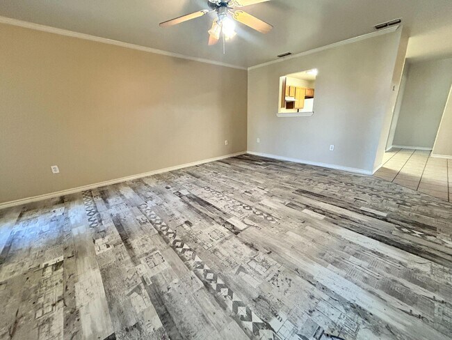 Foto del edificio - 5413 Harvard St