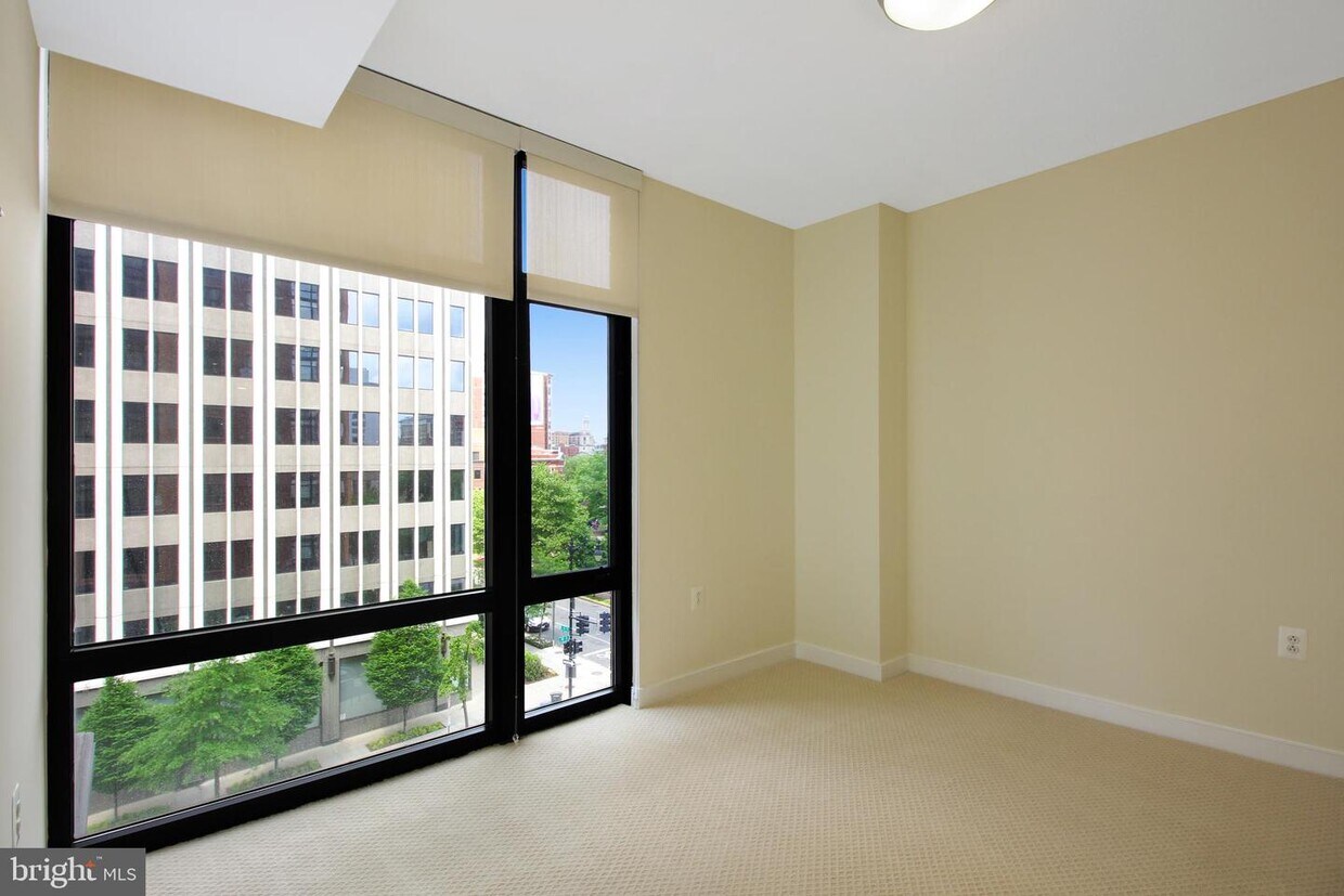 Primary Photo - 1010 Massachusetts Ave NW