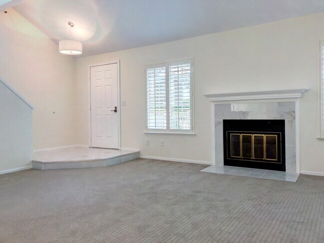 Foto del edificio - Newly Remodeled - 2 Bed 2.5 Bath Daly City...