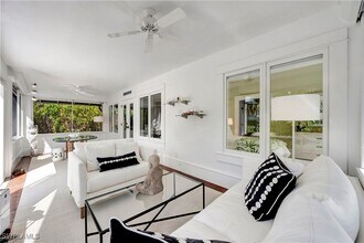 Building Photo - 1375 Gordon Dr