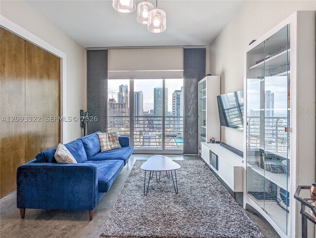 Foto del edificio - 133 NE 2nd St