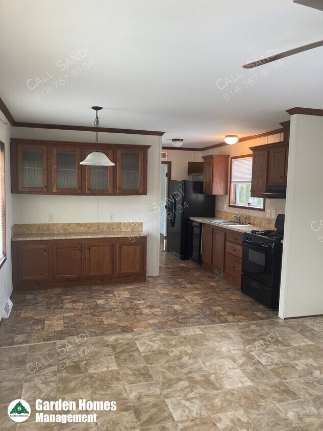 20 Leisure Ln, Selkirk, NY 12158 House Rental in Selkirk, NY