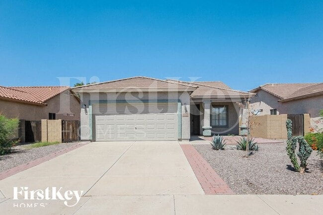 Foto del edificio - 390 E Yellow Wood Ave