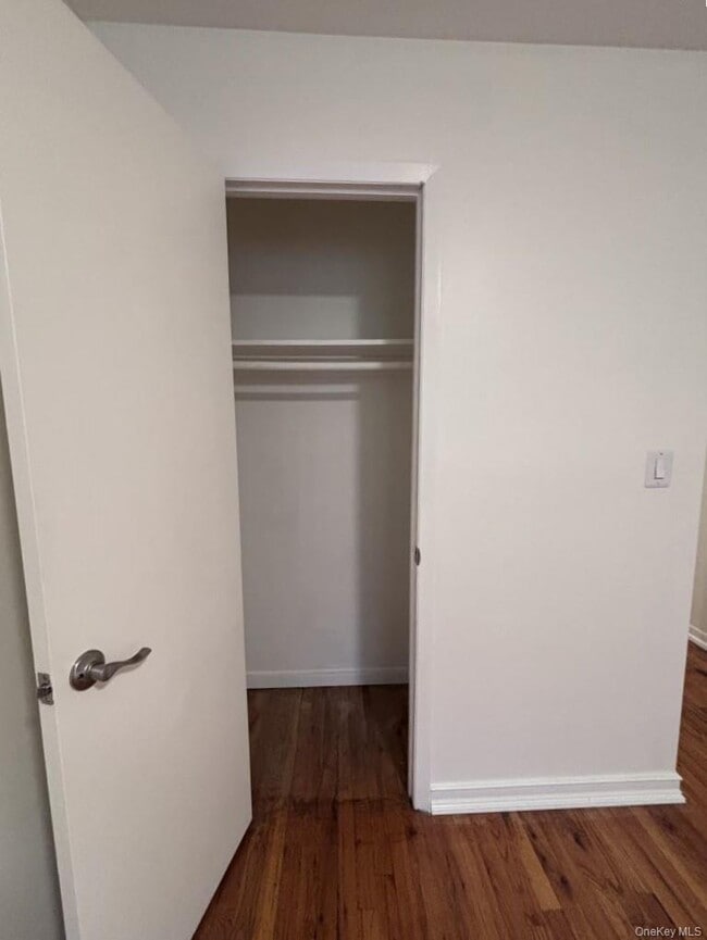 Foto del edificio - 41-24 40th St