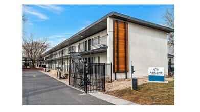 Building Photo - 2174 S 300 E