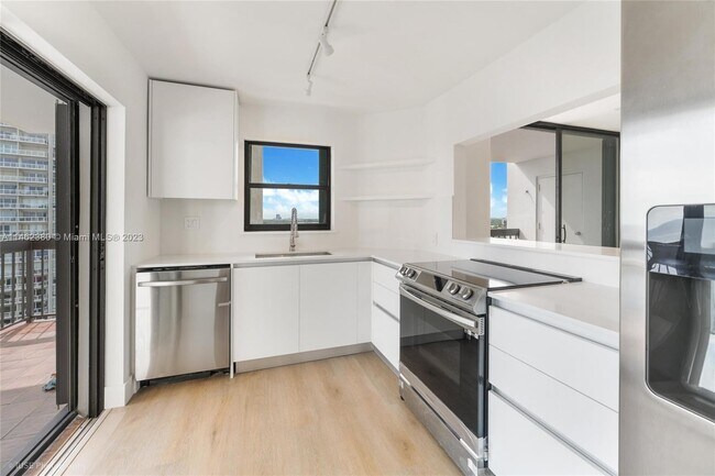 Foto del edificio - 2333 Brickell Ave
