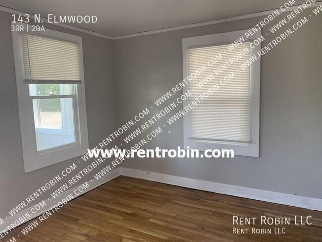 Foto del edificio - 143 N. Elmwood-