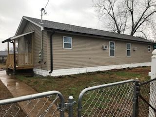 Foto principal - 145 Warrior Circle - 1