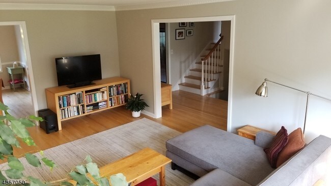 Foto del edificio - 771 Knollwood Terrace