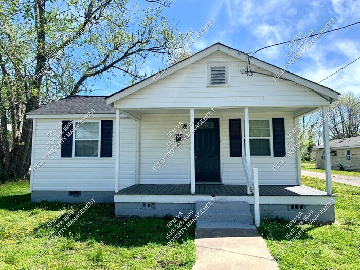 Primary Photo - 110 N Second St