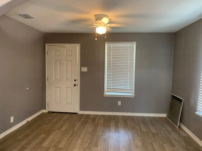 Foto del edificio - 1726 Sherman St