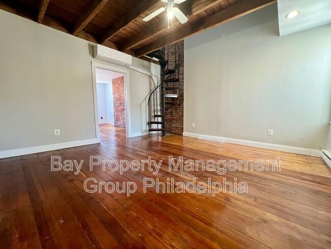 Building Photo - 713 S 2nd St