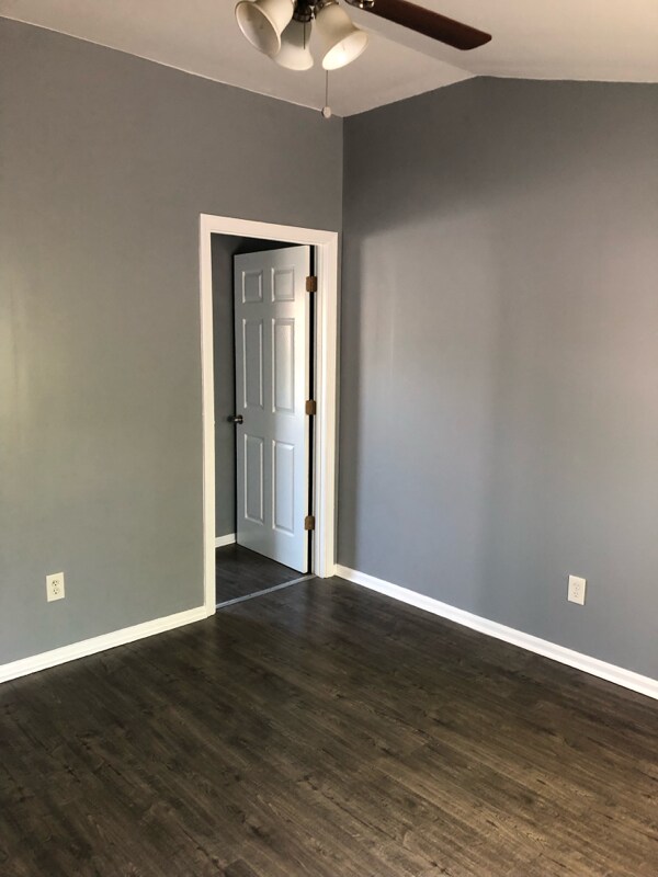 12329 S Racine Ave, Calumet Park, IL 60827 House Rental in Calumet
