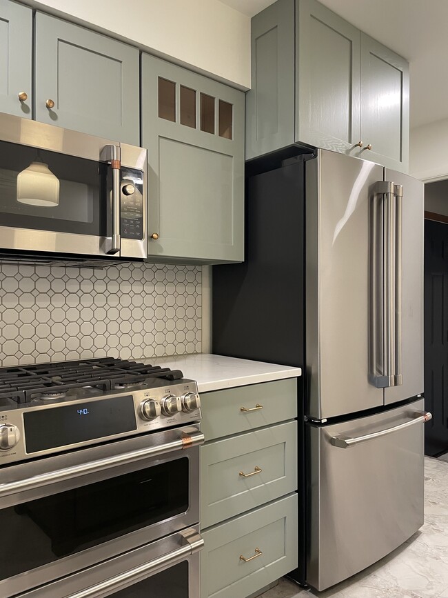 Foto del edificio - 1210 Acewood Blvd