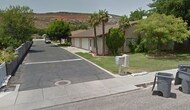 Foto principal - "Charming 2-Bed, 2-Bath Townhouse Retreat ...