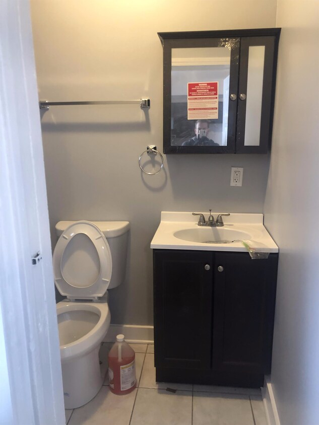 Foto principal - 1714 W 46th St