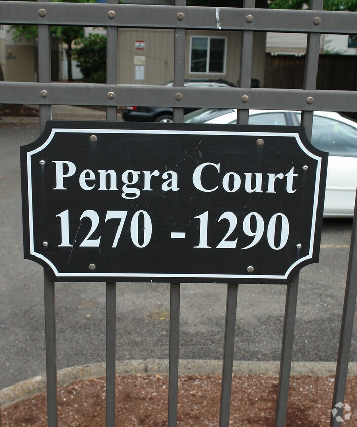 Building Photo - Perga Court