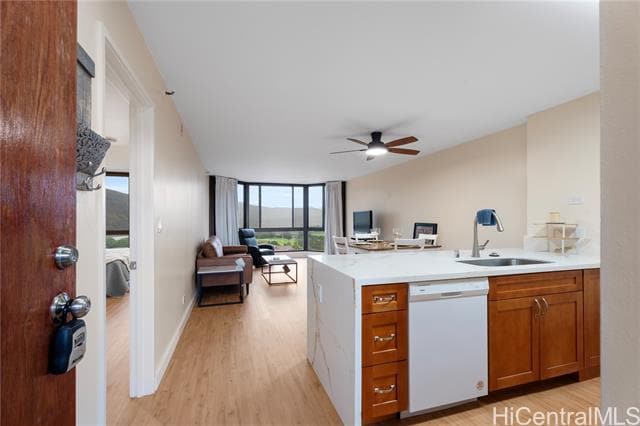 Building Photo - 5070 Likini St