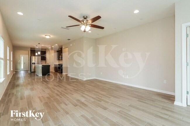 Foto del edificio - 120 Concave Lane