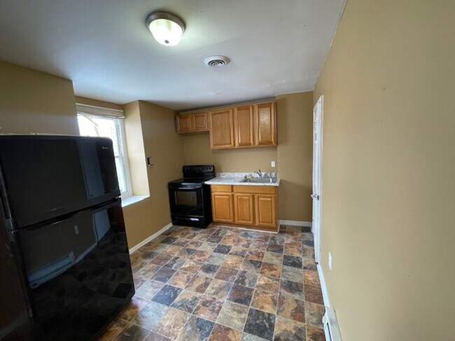 Foto del edificio - 3532 Kensington Ave