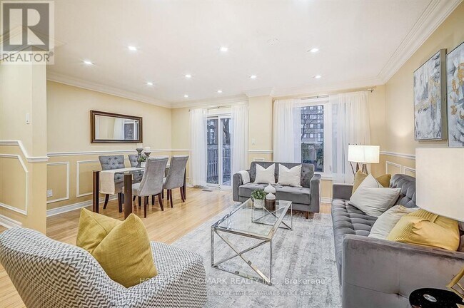 Photo du bâtiment - 63 Chalfield Ln