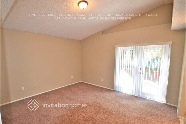 Foto del edificio - 1716 Chatham Cir