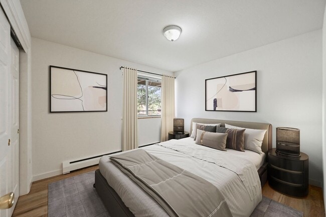 Photo - 909 S Pearl St Apartment