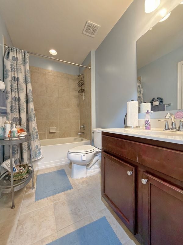 Foto del edificio - 2711 Coppersmith Pl