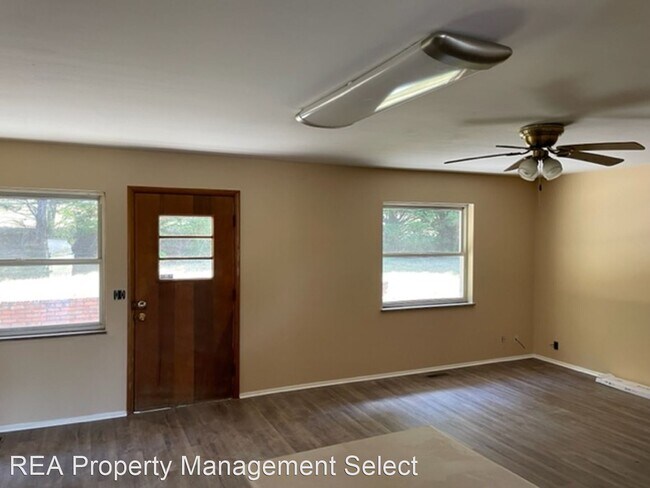 Building Photo - 3 br, 2 bath House - 216 Concord Road