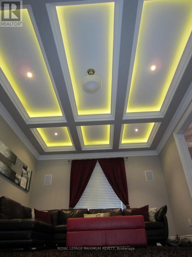 Building Photo - 16 Orion Ave