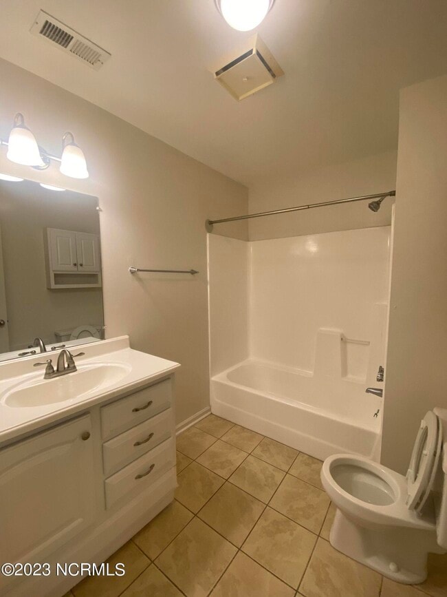 Building Photo - 251 Cordell Cir
