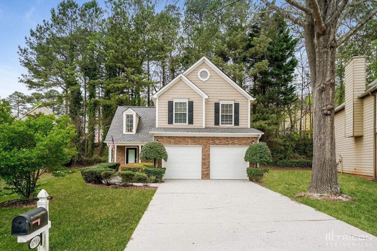 Primary Photo - 3708 Majestic Drive SW Marietta GA